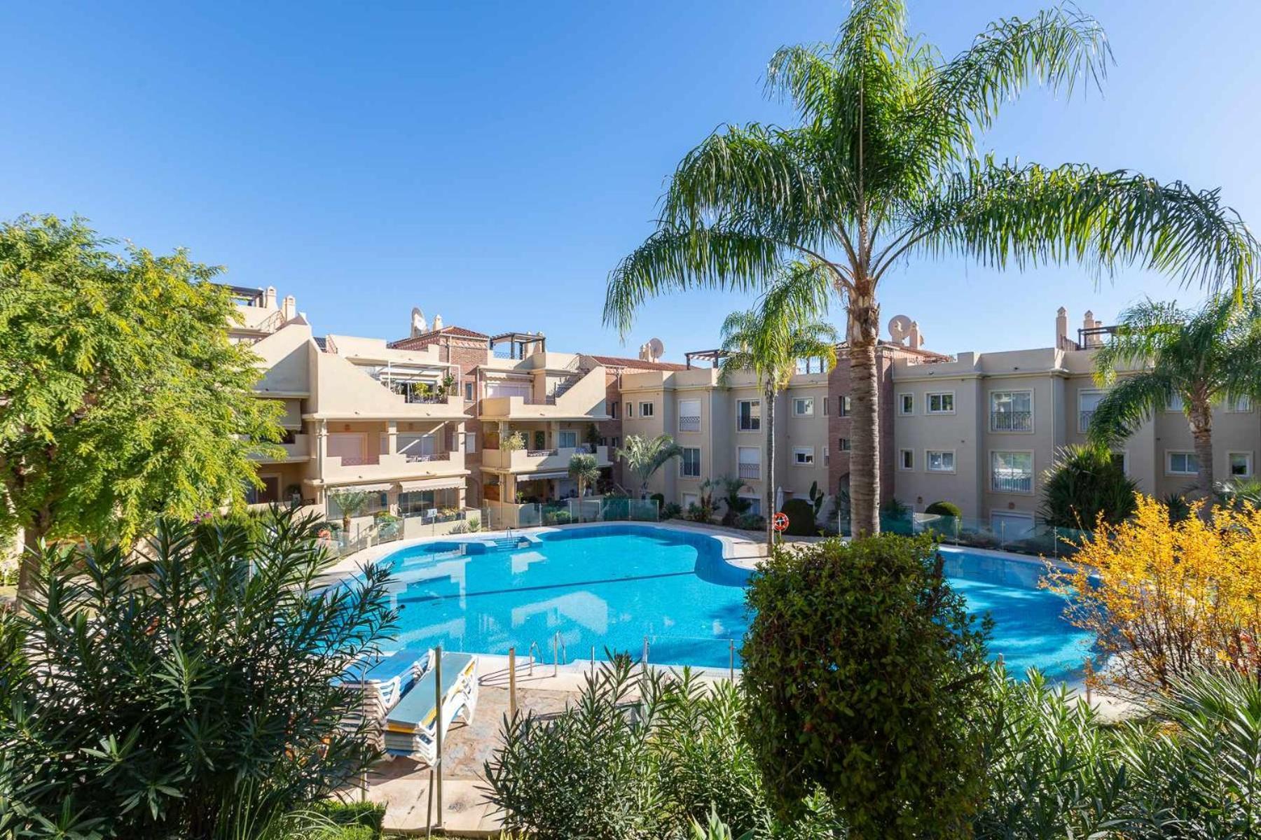 Toscana Hills Con Piscina En Esteponamarbella Exterior foto